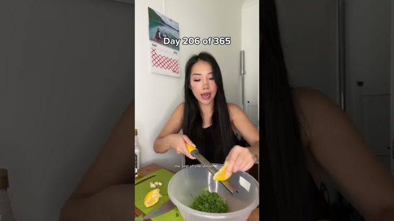 I use chatgpt for too many things these days #mukbang #chatgpt